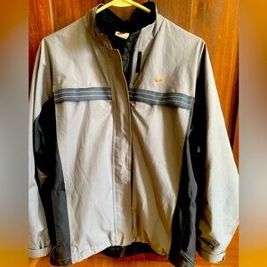 Men’s Nike jacket size medium